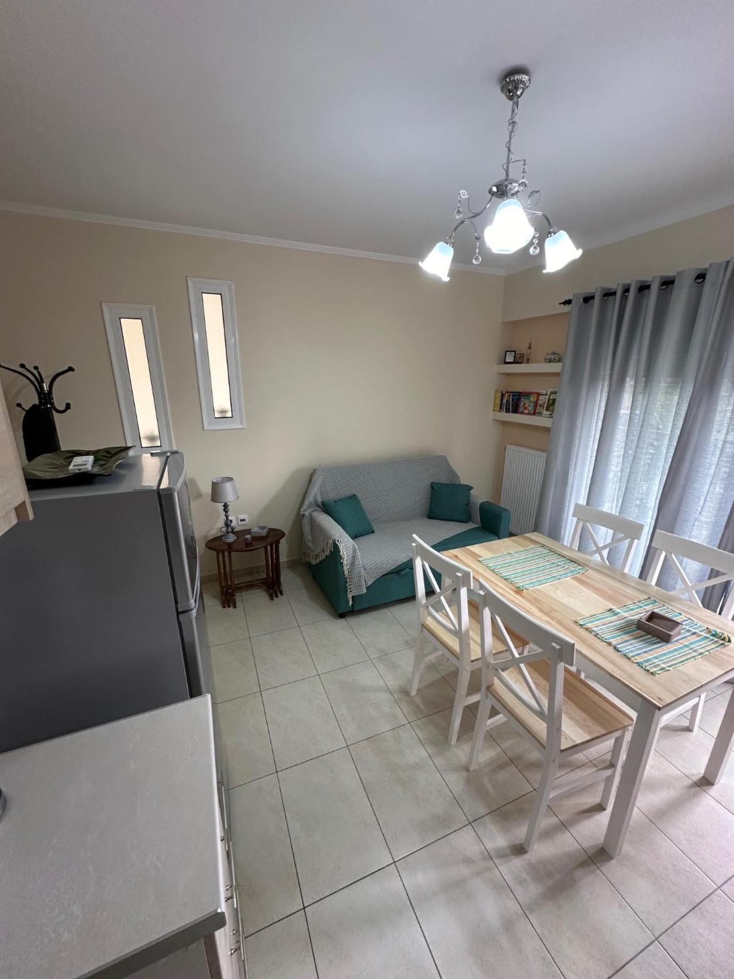 R Apartment Nafpaktos Екстериор снимка